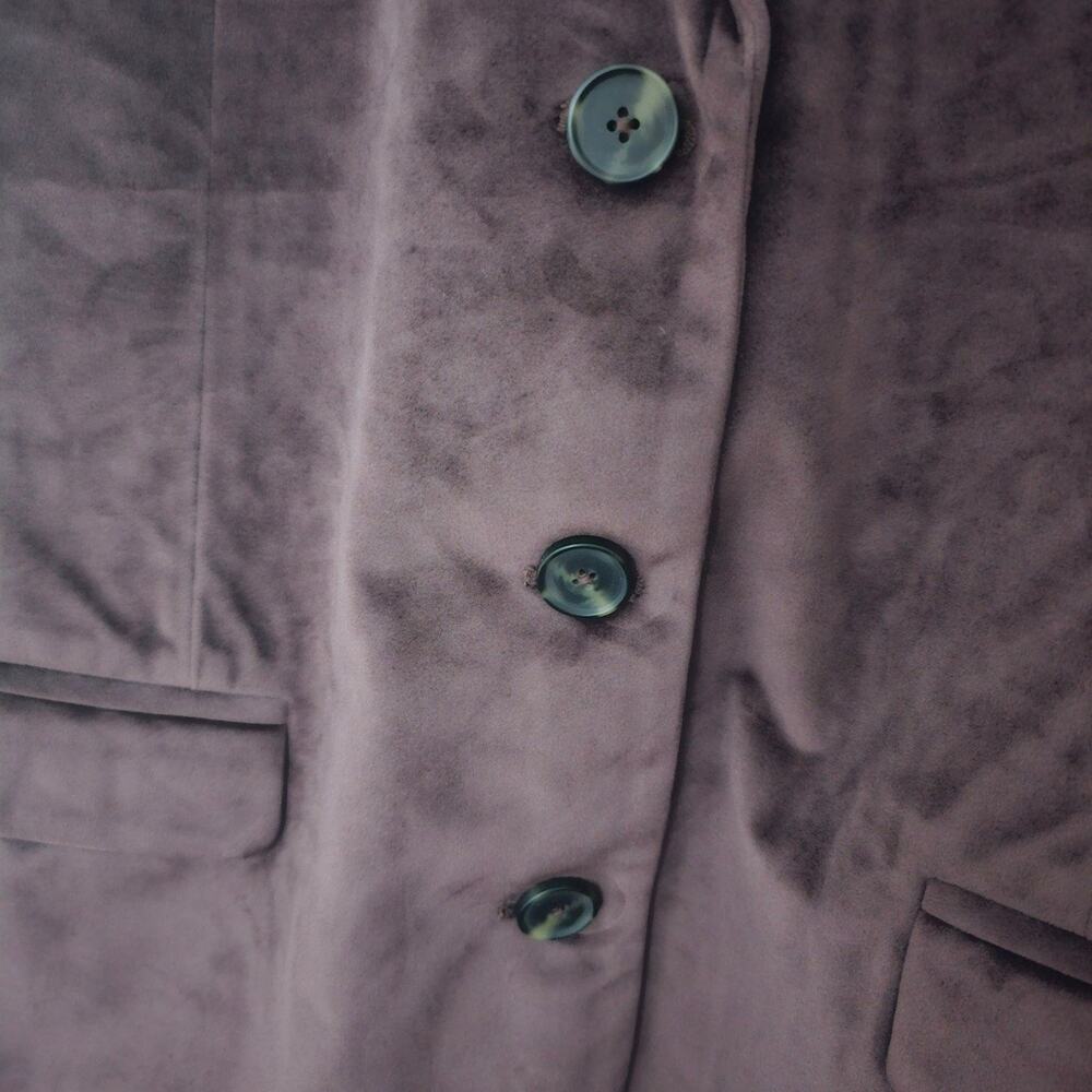 Jacket - Picture 2 of 4